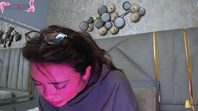 KimDevinne online show from 03/08/26, 02:59