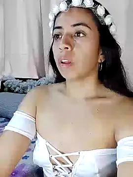 anngela01 online show from 01/04/25, 08:16