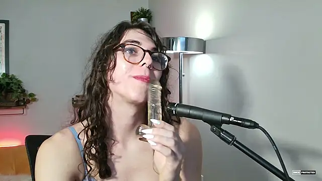 Snapshot of transbate chatting on 01/24/25, 09:47 transbate online show from 01/24/25, 09:47