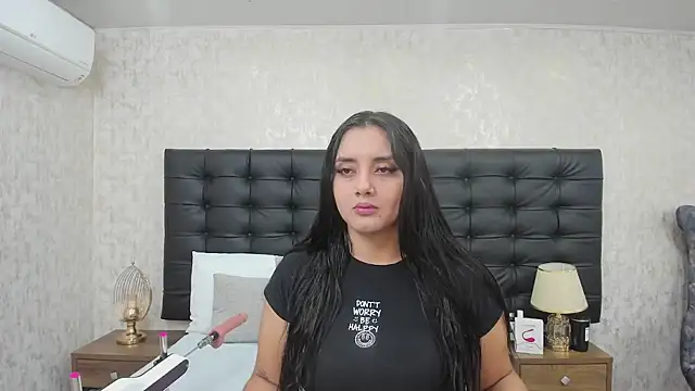 AmaliaDalton online show from 03/18/25, 11:11