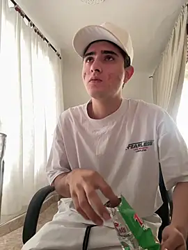 PhilipRich online show from 04/10/26, 07:10