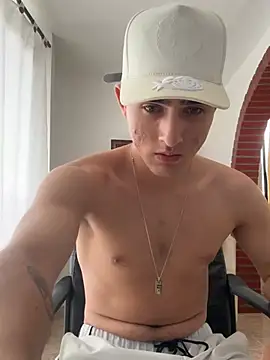 Snapshot of PhilipRich chatting on 06/30/26, 06:19 PhilipRich online show from 06/30/26, 06:19