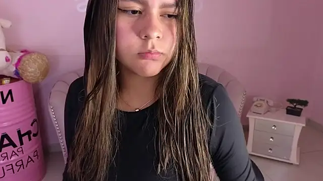 emmalee 01a online show from 02/19/25, 10:45