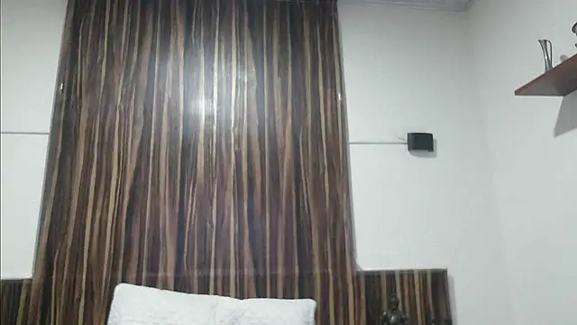 Snapshot of issa_soto_ chatting on 02/04/25, 01:38 issa soto online show from 02/04/25, 01:38