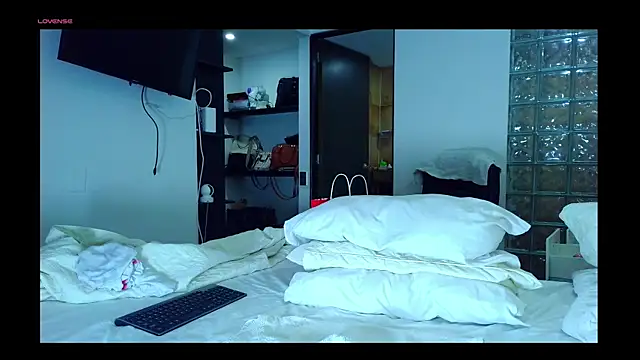 thedianakaro online show from 04/03/26, 03:24