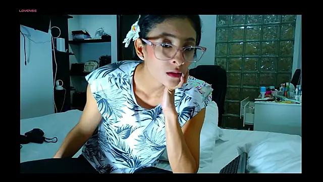 thedianakaro online show from 03/23/26, 02:00