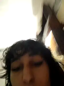 Snapshot of Sw_Mahnenwolf chatting on 10/30/25, 04:37 Sw Mahnenwolf online show from 10/30/25, 04:37