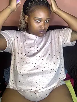 ThickPearlx23 online show from 04/23/26, 08:10
