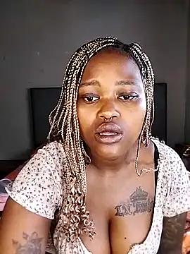 ThickPearlx23 online show from 03/31/26, 08:05