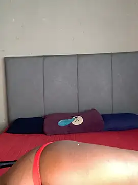 Snapshot of ThickPearlx23 chatting on 07/20/26, 01:57 ThickPearlx23 online show from 07/20/26, 01:57