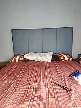 ThickPearlx23 online show from 03/23/26, 08:14