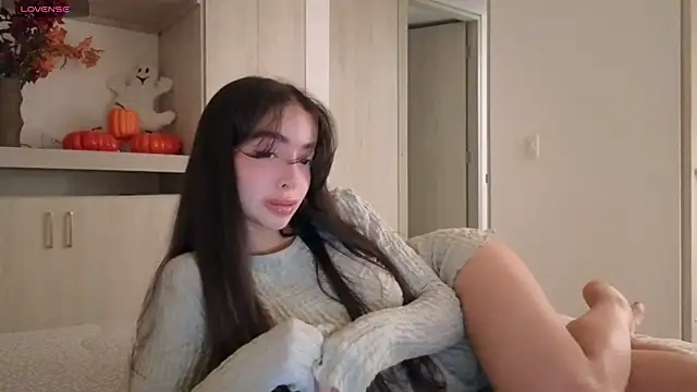 Siny Moore online show from 10/25/25, 12:43