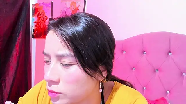 Snapshot of teffy_lee chatting on 07/04/26, 08:35 teffy lee online show from 07/04/26, 08:35