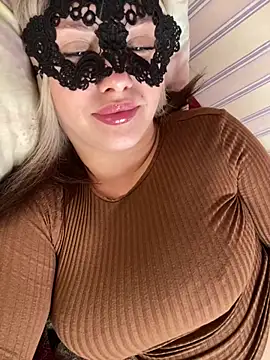 69Laura696 online show from 03/06/25, 09:25