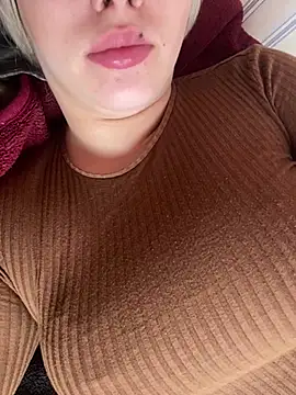 69Laura696 online show from 02/21/25, 09:34