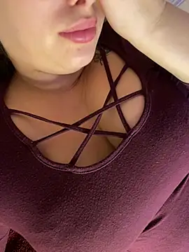 69Laura696 online show from 02/20/25, 02:46