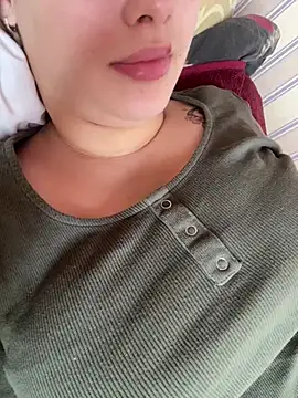 69Laura696 online show from 02/19/25, 09:06