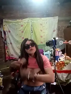 yovana13 online show from 02/13/26, 08:20