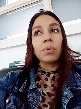 Luci And Sofi online show from 02/24/26, 11:55