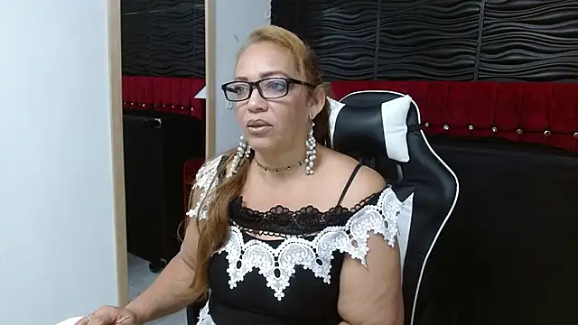 Snapshot of PervertedMature chatting on 03/02/25, 02:51 PervertedMature online show from 03/02/25, 02:51