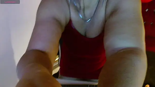 Snapshot of PervertedMature chatting on 03/08/25, 04:01 PervertedMature online show from 03/08/25, 04:01