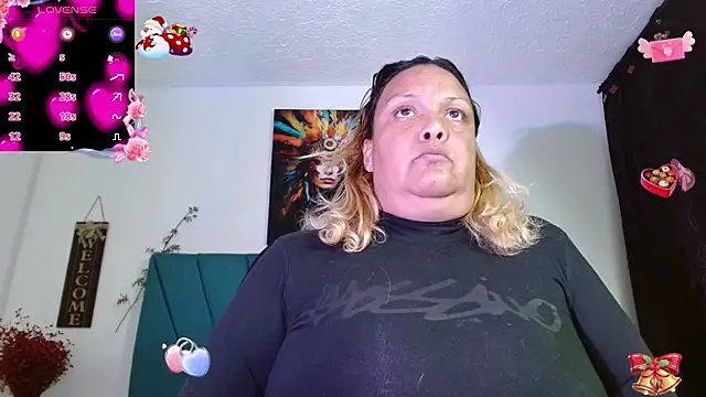 Snapshot of Dubraska1 chatting on 11/15/25, 08:02 Dubraska1 online show from 11/15/25, 08:02