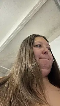 Chloee ep online show from 04/03/26, 05:03