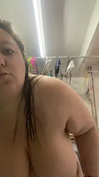 Chloee ep online show from 04/15/26, 01:04