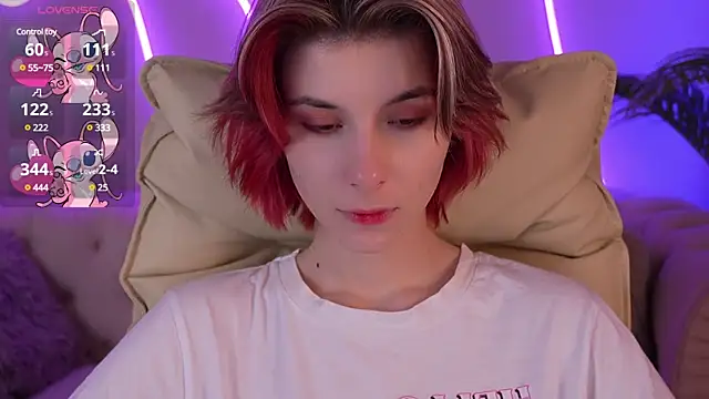 Snapshot of HaylaAmber chatting on 02/25/25, 02:14 HaylaAmber online show from 02/25/25, 02:14