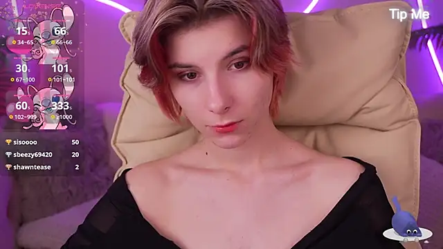 Snapshot of HaylaAmber chatting on 03/11/25, 05:24 HaylaAmber online show from 03/11/25, 05:24