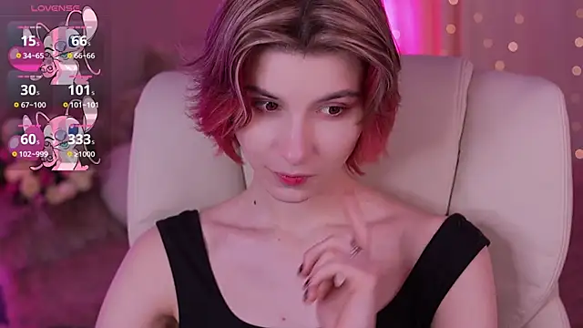 Snapshot of HaylaAmber chatting on 02/28/25, 04:53 HaylaAmber online show from 02/28/25, 04:53