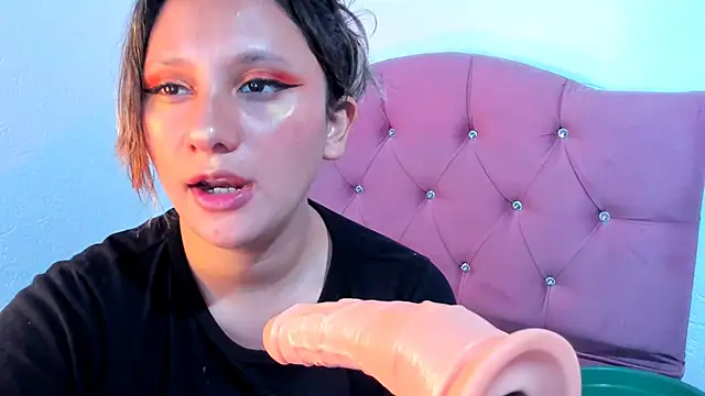 Mila nixon02 online show from 03/02/25, 05:09