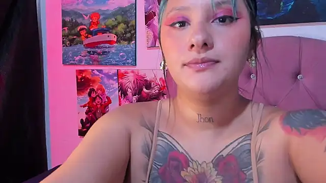 Snapshot of Mila_nixon02 chatting on 07/11/26, 04:40 Mila nixon02 online show from 07/11/26, 04:40