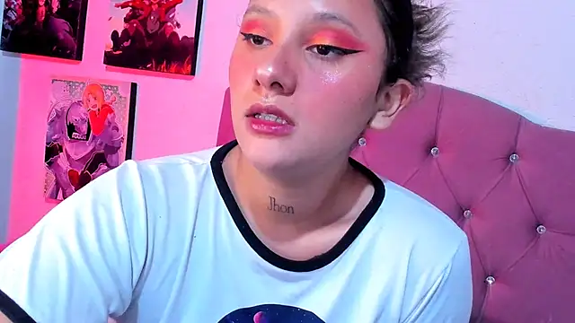 Mila nixon02 online show from 11/09/25, 04:55