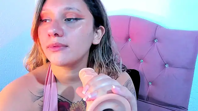 Mila nixon02 online show from 03/03/25, 03:32