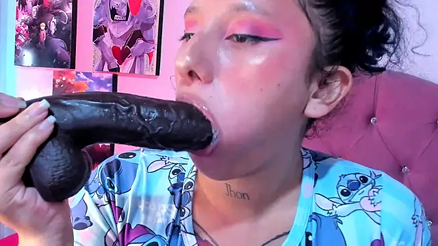 Mila nixon02 online show from 04/19/26, 06:10