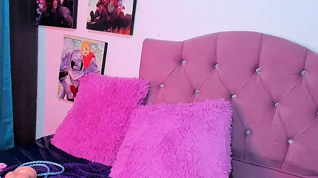 Mila nixon02 online show from 10/19/25, 05:26