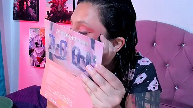 Mila nixon02 online show from 11/10/25, 05:07