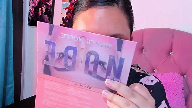 Mila nixon02 online show from 10/03/25, 05:14