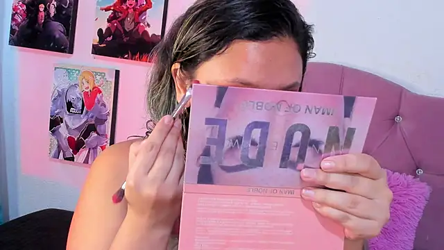 Mila nixon02 online show from 09/18/25, 04:54