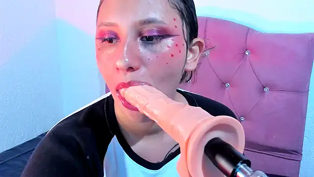 Mila nixon02 online show from 03/09/25, 06:32