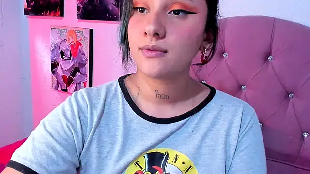 Mila nixon02 online show from 12/13/25, 08:04