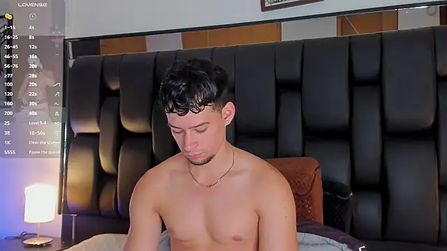 JadeSmiith  online show from 12/15/25, 10:59