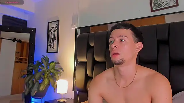 JadeSmiith  online show from 09/20/25, 10:26