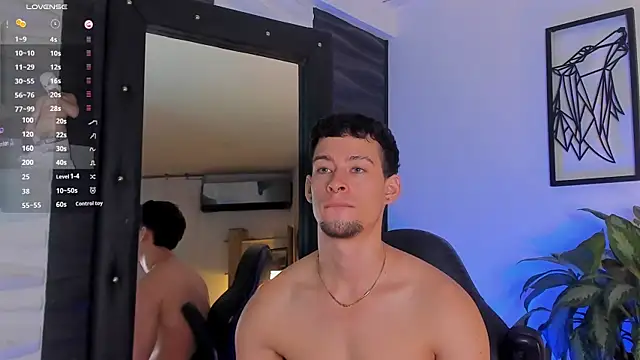 JadeSmiith  online show from 10/27/25, 10:33