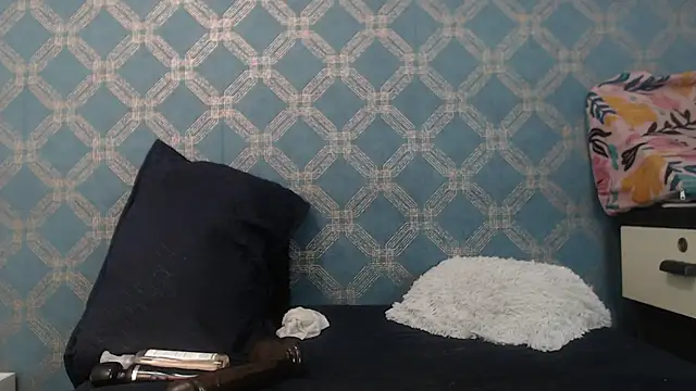 violeta cute18 online show from 02/12/25, 10:04