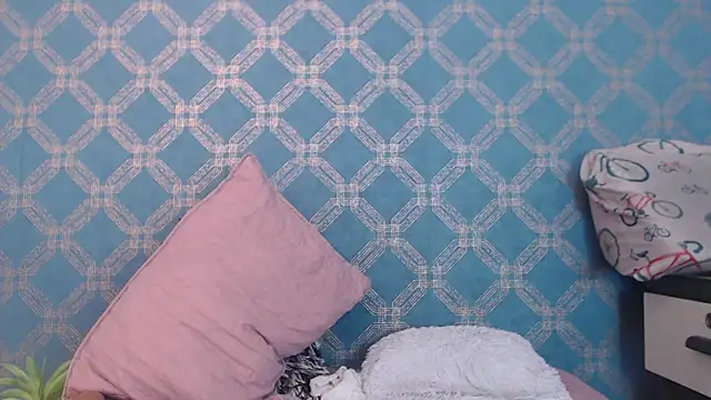 violeta cute18 online show from 01/24/25, 10:51