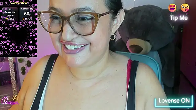 Gia Nahomi online show from 05/26/26, 09:02
