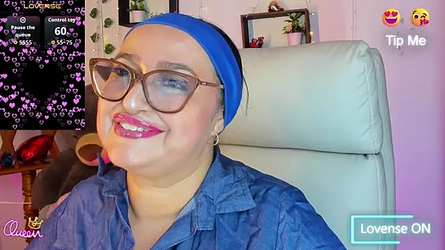 Gia Nahomi online show from 05/08/26, 10:46
