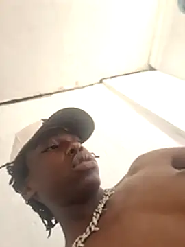 Snapshot of stepfu chatting on 12/02/25, 08:16 stepfu online show from 12/02/25, 08:16